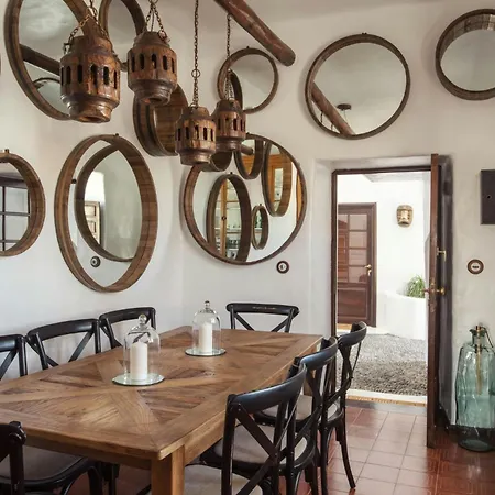 18th-century With Ocean Views In Lanzarote * Tías
