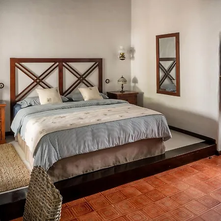 18th-century With Ocean Views In Lanzarote Сasa de vacaciones *